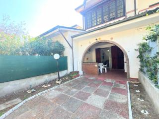 Affittasi bilocale con giardino privato - 9