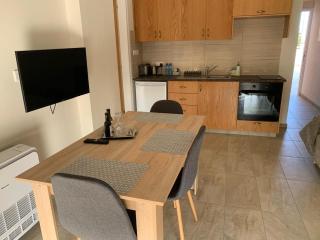 Daniel's Hotel Apartments - 2