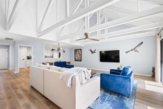 Fully Renovated Villa - Sleeps 6 Near Beach & Golf - 8