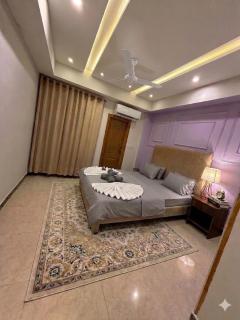 Islamabad Luxury 2BR Apartment Comfort & Style, ac, Netflix! - 6