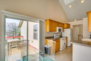 4 Mi to Ha Ha Tonka State Park! Home w/ Deck - 3