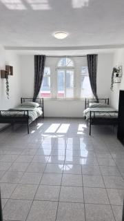 Construction worker's apartment in Hof - 1