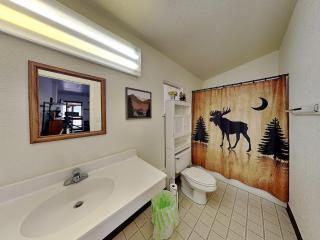 Mountain View Bull Moose Cabinette - 5