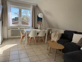 CUXSchwärmer - 3 Schlafzimmer,2 Bäder, bis 7 Personen, modernisiert 2026 - 0