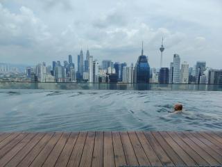 Regalia skypool klcc view - 2