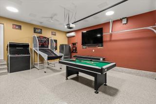 House Divided - Ankeny - 9