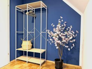 Indigo Breeze - Historic City Center with Elevator & Free Parking by HERO HOMES - 1