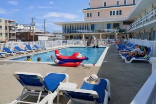 Beach Colony Motel - 7