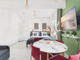 Central Comfort Studio Czackiego Warsaw by Solarento - 9
