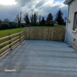 Lakeside cottage retreat - 7