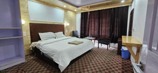 Hotel Swiss Cottage Pahalgam - 9
