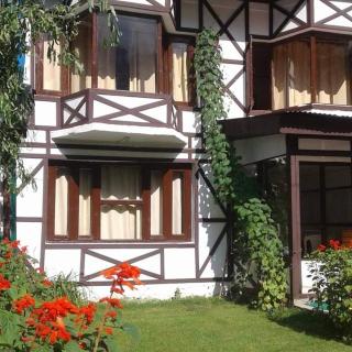 Hotel Swiss Cottage Pahalgam - 4