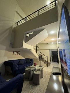 Modern 3BR Duplex in Johar - 8