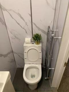 Beautiful Double Ensuite Room - 8