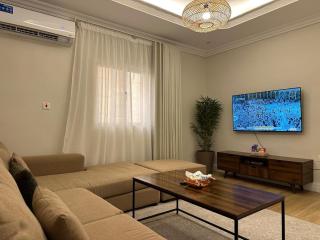 Modern 2-BR by Dayf - Central Jeddah11 - 2