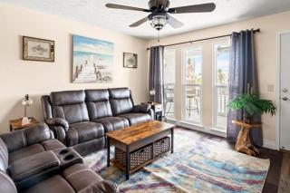 Gulf View Beach Bungalow, Dog-Friendly, Near Scooners, Near Beach - 9