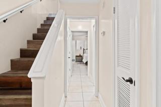 Gulf View Beach Bungalow, Dog-Friendly, Near Scooners, Near Beach - 8