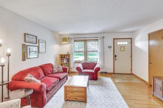 6 Mi to Kansas City Stadium! Home w/ Fenced Yard - 4
