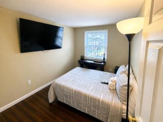Fully Furnished 3BR, Insurance, Temporary Housing Ready, Immediate Move-In - 4