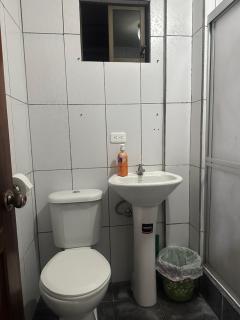 Departamento con parqueadero céntrico - 0