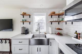 Styled Studio - Central to all Seattle Attractions - 8