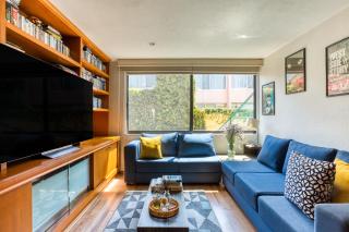 World Cup House by ULIV - 2