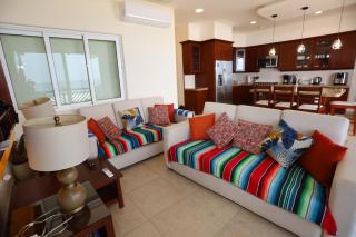 Beachfront Apartments at Vivo Resort Puerto Escondido - 4