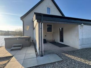 Wallace Lodge - 7