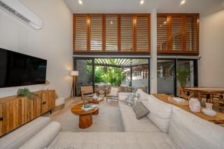 Exclusive Designer Duplex in Playacar - 7