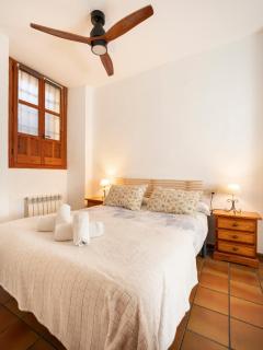 Charming Spacious Albayzin Apartment - 8