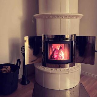 6BR Villa Near Lake - Sauna - BBQ - Yard - Sleeps 13 - 2