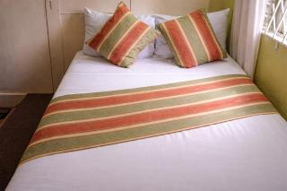 Glenhope Cottages in the City - 3