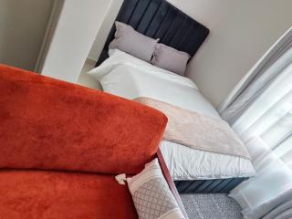 237 garden city mivida - 4