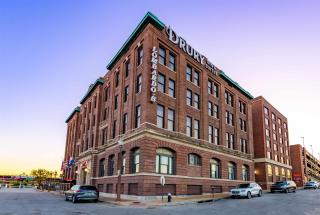 Drury Inn and Suites St Louis Union Station - 9