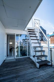 Unique Houseboat Heart of Gothenburg, Rooftop Deck - 1