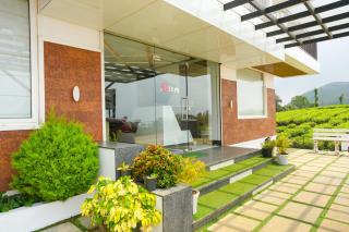 Gee Resort & Heights - 5