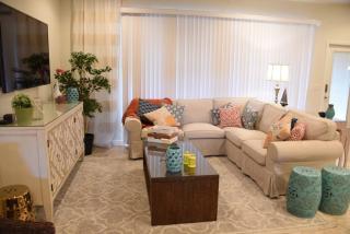 Last Minute Disney Getaway Townhouse with Private Pool. Book Now 17602 - 0