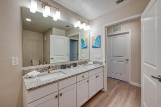 Last Minute Disney Getaway Luxury Condo with Private Balcony. Book Now 41967 - Orlando - 3