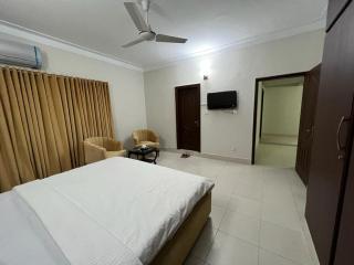 The Oriel Guest House - 0