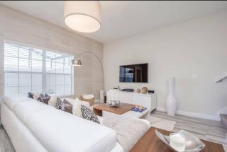 Last Minute Disney Getaway Townhouse with Private Pool. Book Now 17064 - 5