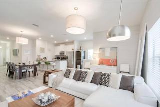 Last Minute Disney Getaway Townhouse with Private Pool. Book Now 17064 - 6