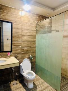 Luxury apartment at bahria heights - 7