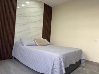 Moderna habitación baño privado TV pet friendly - 0