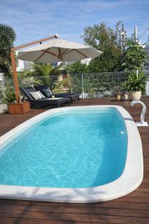 Casa com Piscina próxima ao Mar em Florianópolis - 1