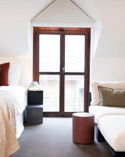 The Penthouse - Shifting Scenery - 7