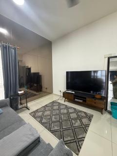Kyra Homestay Centrus SOHO Cyberjaya *wifi and pool* - 1