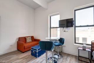 Chicago Third Floor Studio by 747 Lofts - 3
