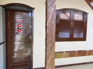 Casa em condomínio próximo à praia - 1