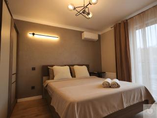 RentHouse Apartments - Airport Loft - 0