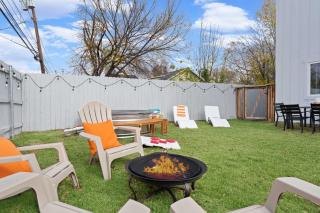 Family Escape Near AUS Games, Pool, EV Charger - 7